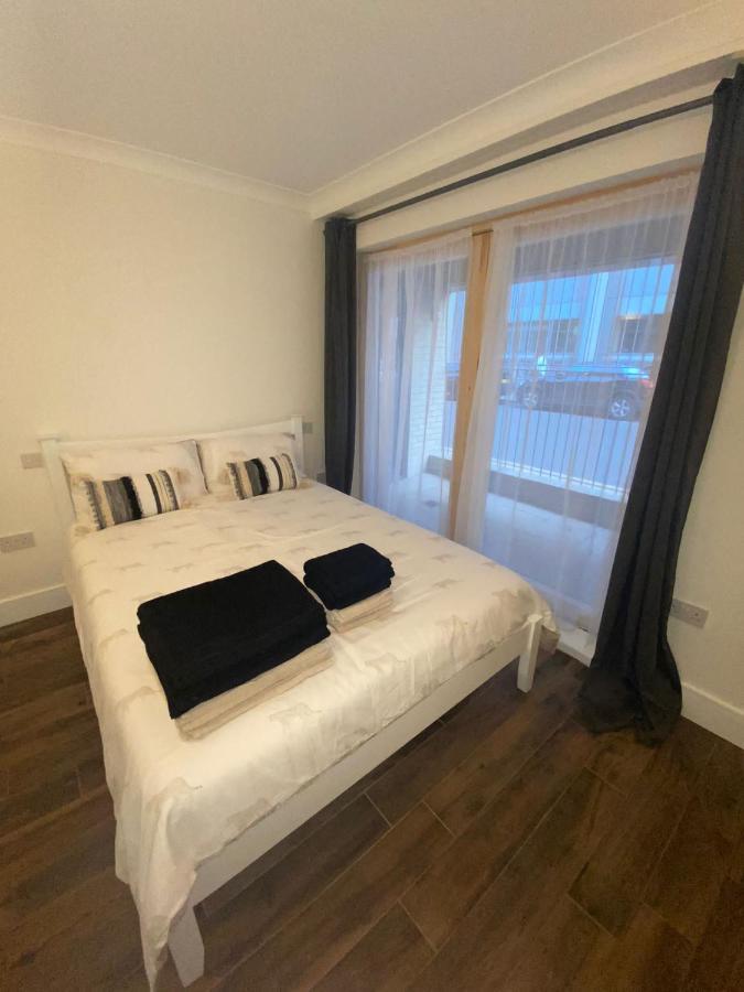 Central London, Jaccuzzi,Newbuild, 2 Bedrooms Two Baths Luaran gambar