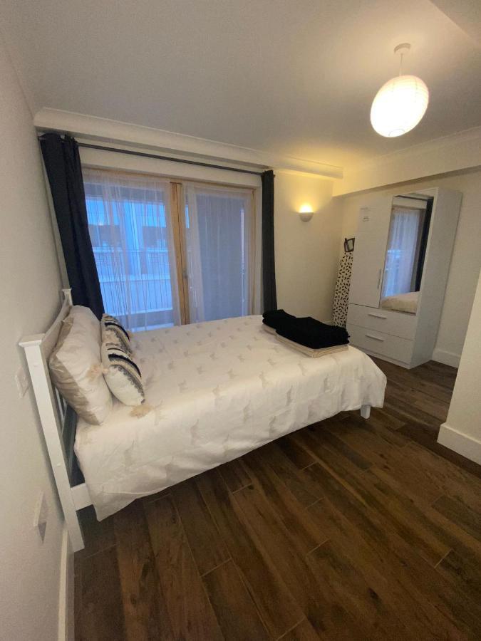 Central London, Jaccuzzi,Newbuild, 2 Bedrooms Two Baths Luaran gambar